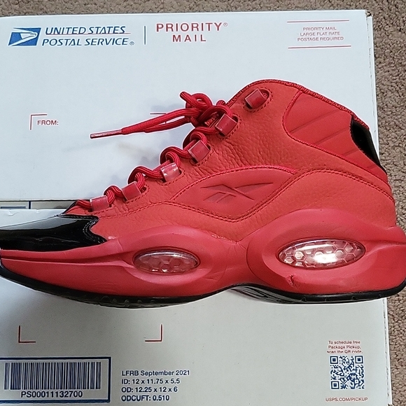 Allen Iversons Reebok - Picture 3 of 10